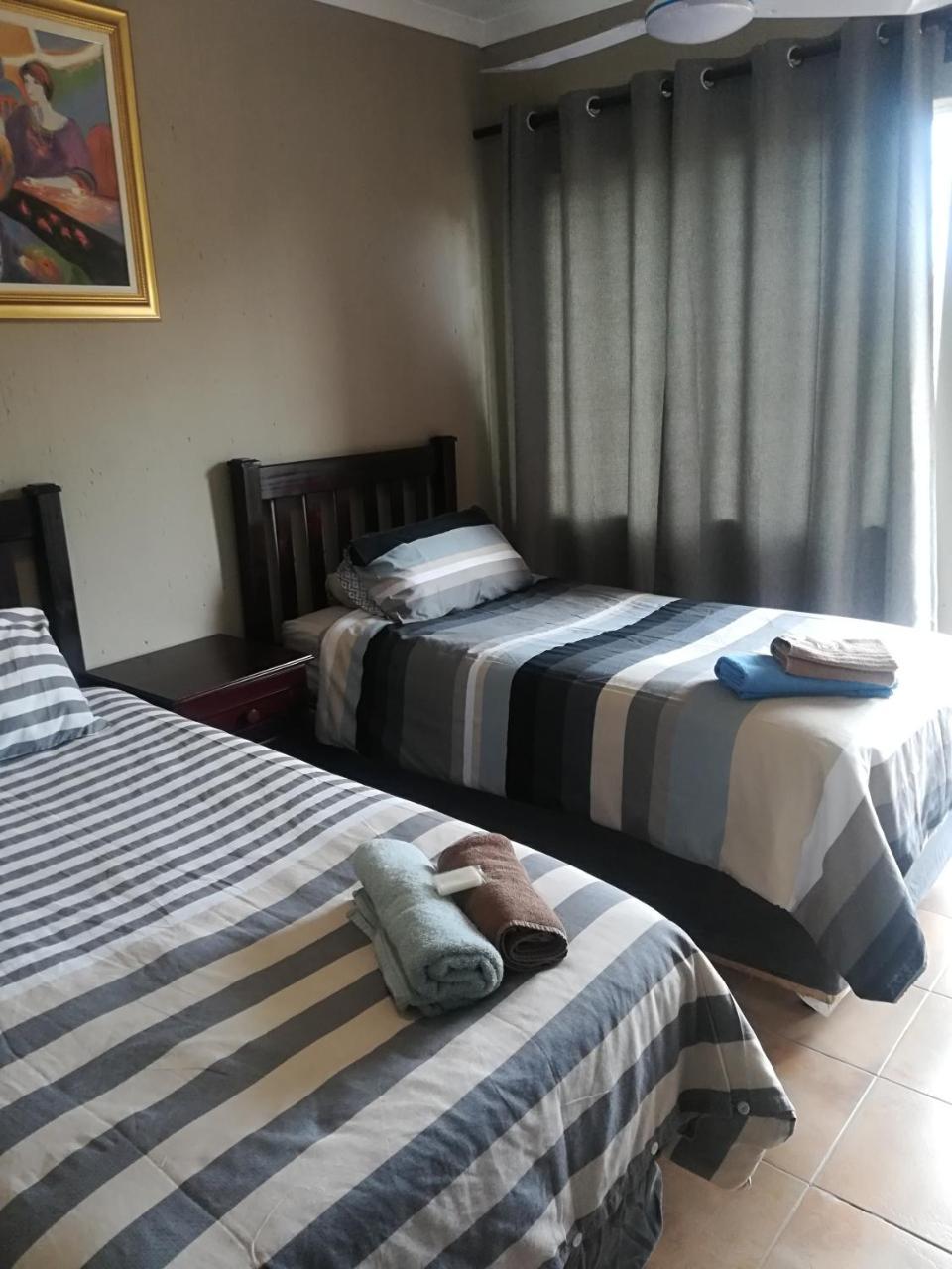 Airport Lodge Guest House Kempton Park Exterior foto