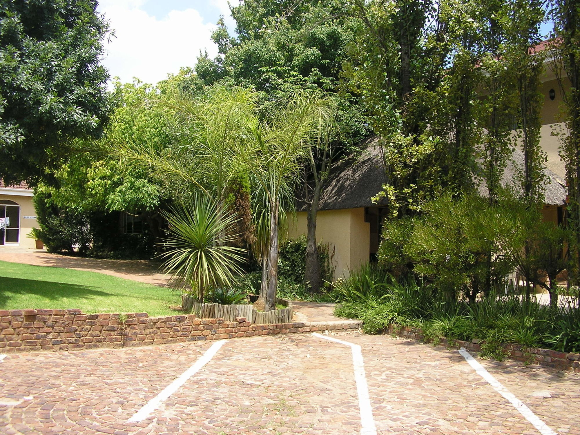 Airport Lodge Guest House Kempton Park Exterior foto